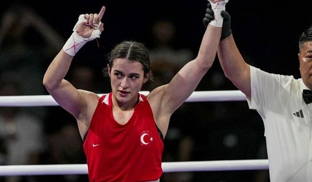 Nevşehirli milli boksör Esra Yıldız final maçı için mücadele edecek