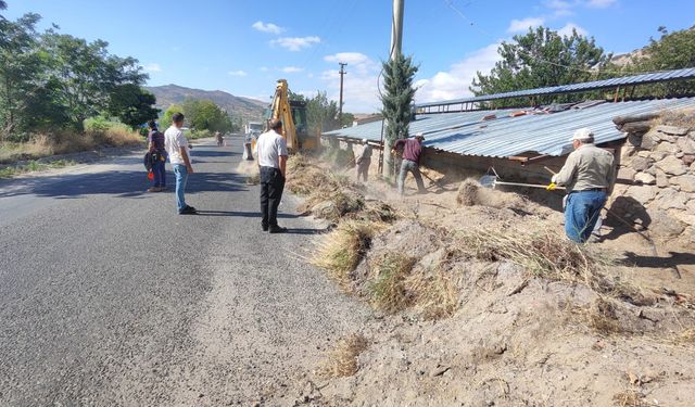 Karapınar’da yol genişletme çalışması başlatıldı