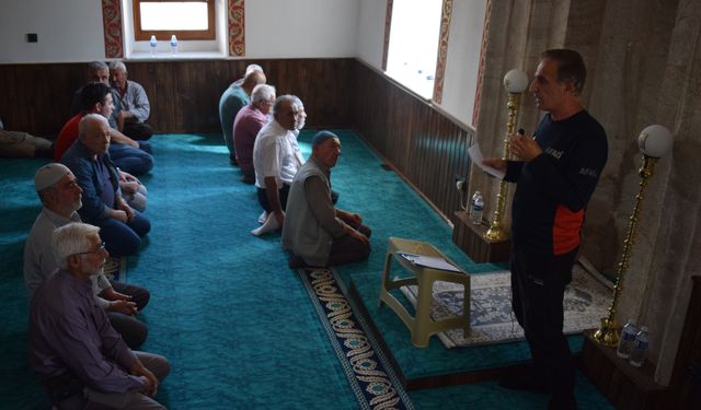 Nevşehir AFAD’dan cami cemaatine eğitim