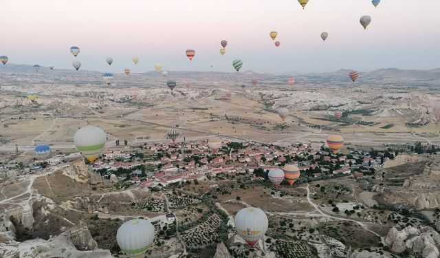 Kapadokya’da aynı anda 3 dizi çekiliyor