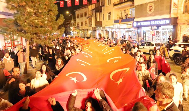 Avanos’ta Cumhuriyet Bayramı kutlamaları gece boyu sürdü