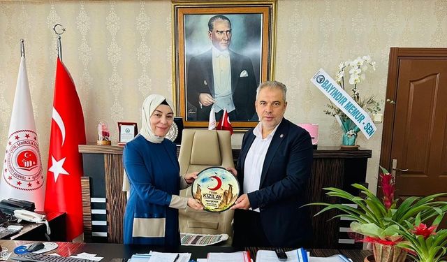 Türk Kızılay’dan İl Müdürü Demirörs’e ziyaret