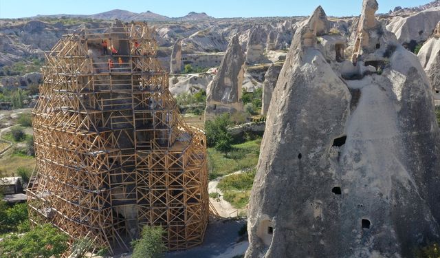 Kapadokya'da peribacaları restorasyonla geleceğe taşınıyor