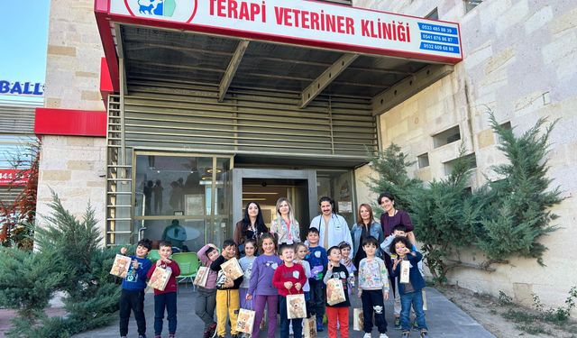 Altınyıldızlı öğrenciler veteriner kliniğinde