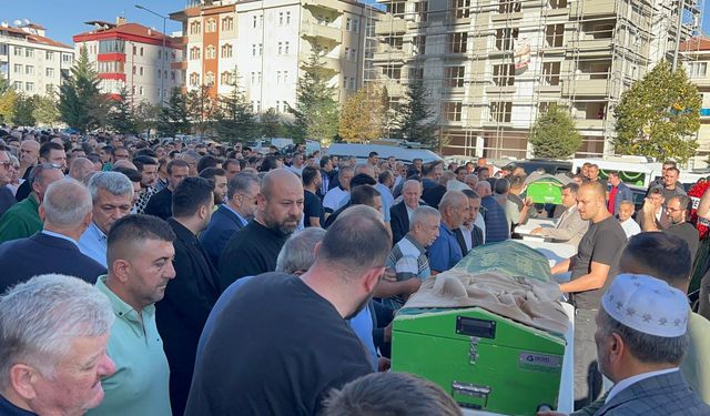 Emekli öğretmen Ahmet Çelebi’nin cenazesi kaldırıldı