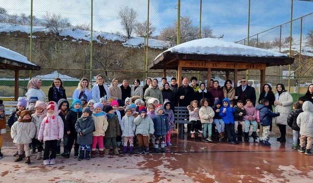 Altınyıldız’da öğrencilere sıcak ikram