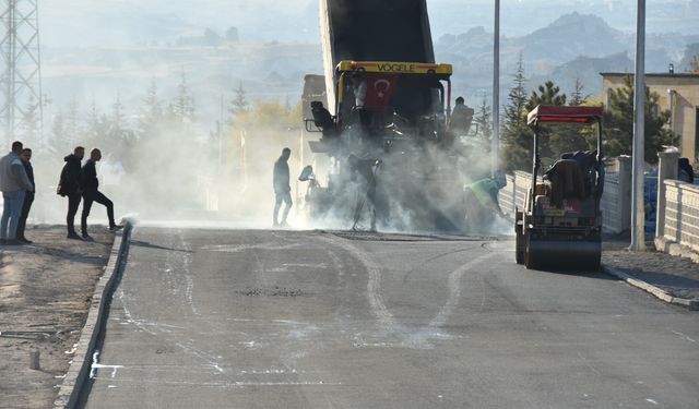 Ürgüp Kız Öğrenci Yurdunun yolu sıcak asfalt yapıldı