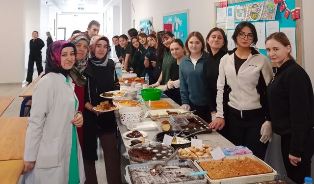 Mahmut-Dudu Yazıcı Anadolu Lisesi öğrencilerinden Gazze’ye yardım