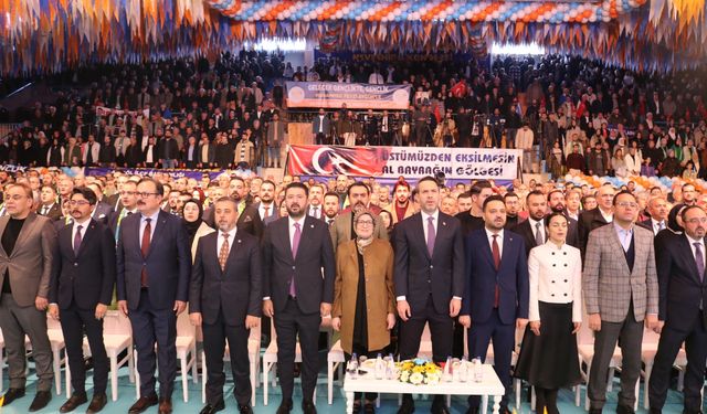 AK Parti İl Kongresi coşkuyla gerçekleştirildi