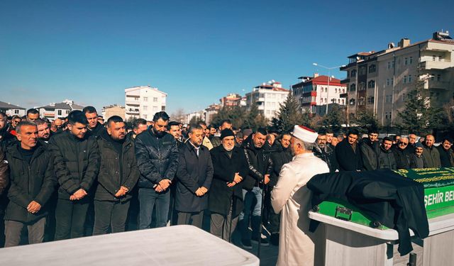 Mustafa Feralan son yolculuğuna uğurlandı