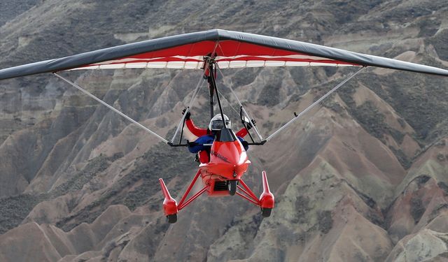 Kapadokya turizmine “microlight” ile yeni soluk (video)