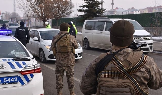 Ülke genelinde "Huzurlu Sokaklar Uygulaması" yapıldı