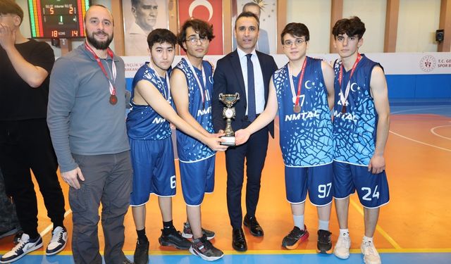 3x3 basketbol müsabakalarında birinciler belli oldu