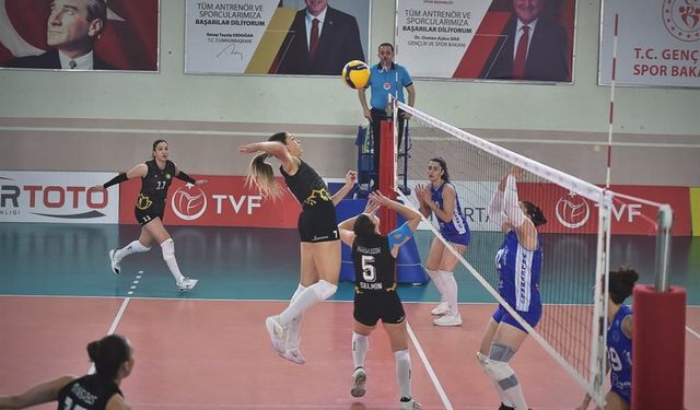 Nevşehir’de TVF Kadınlar 2.Ligi’nde yarı final etabı sona erdi