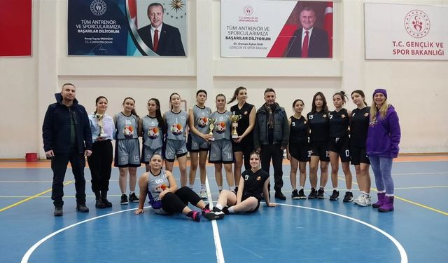 U18 kız ve erkek müsabakaları sona erdi