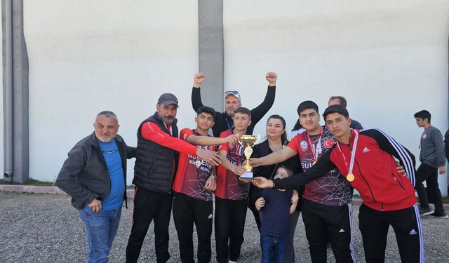 Gülşehir 15 Temmuz Şehitleri AİHL’den bir şampiyonluk daha
