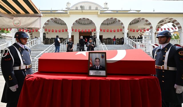 Şehit Hüseyin Uzun Gaziantep'te toprağa verildi