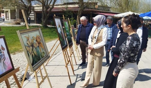 Derinkuyu’daki resim sergisi ilgi gördü