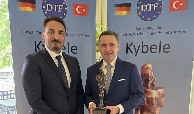 Türkiye dostu Alman Turizmciye Onur Ödülü