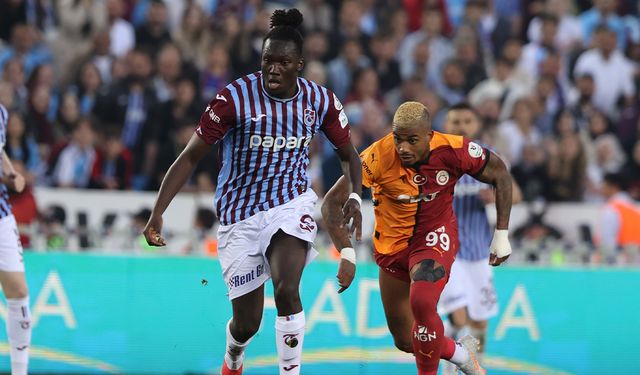 Aslan Trabzon'da kükredi! Dev maç 2-0 bitti