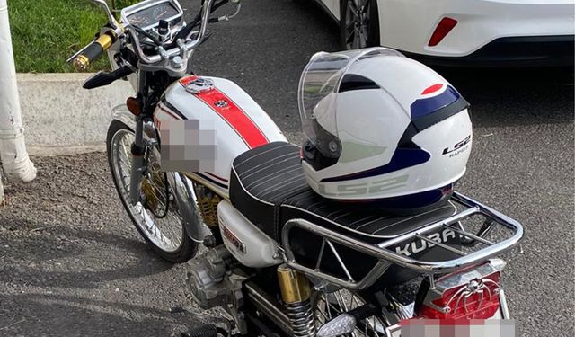 Motosikletiyle şov yaptı cezadan kaçamadı