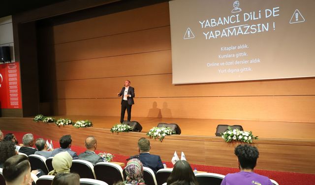 Öğrencilere etkili dil öğrenme teknikleri anlatıldı