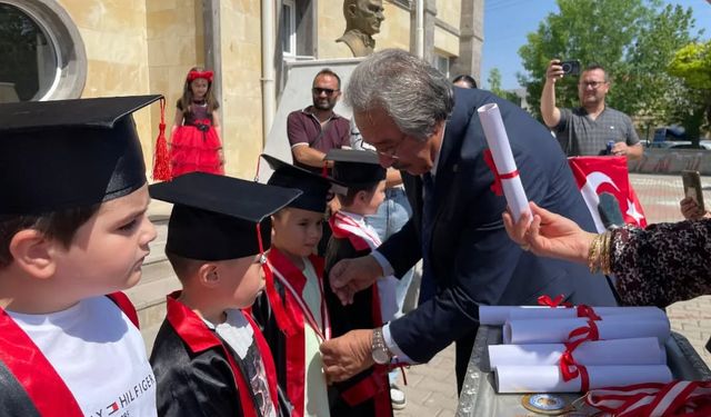Avanos’ta minikler mezun oldu