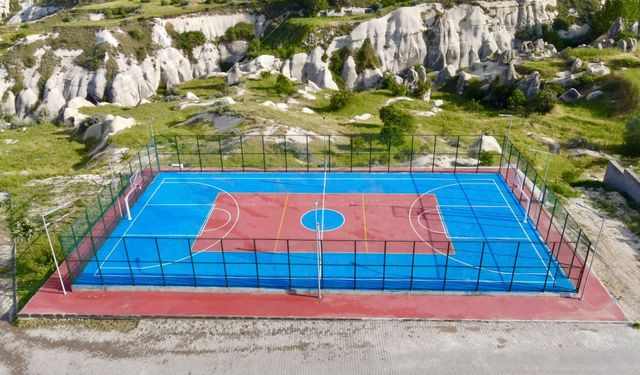 Ortahisar’ın tam donanımlı ilk semt sahası tamamlandı