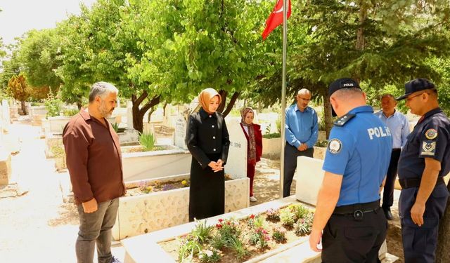 Şehit Demir vefatının 28. yılında anıldı