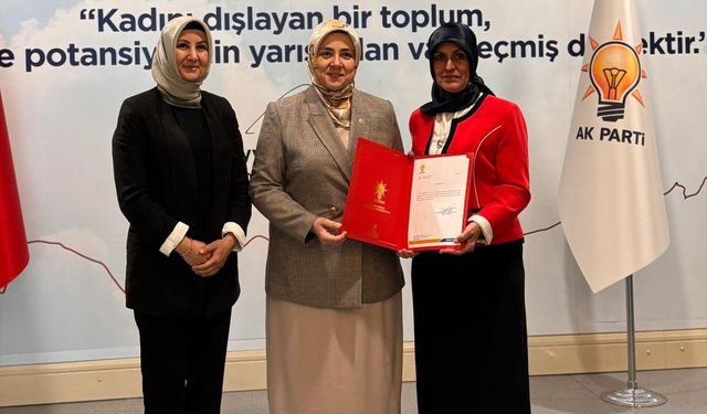 AK Parti’de Kadın Kolları Başkanı değişti