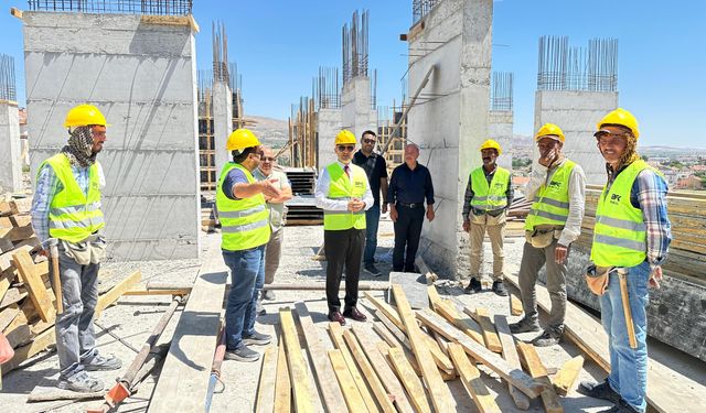 Kaymakam Bilici’den inşaat sahasına inceleme