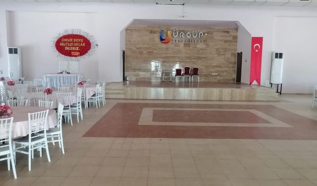 Ürgüp Belediyesinin düğün salonu yeni düğünlere hazır