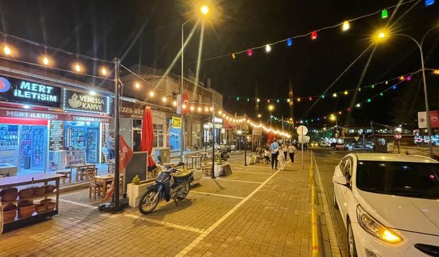 Avanos çarşısı ışıl ışıl bir görünüme kavuştu