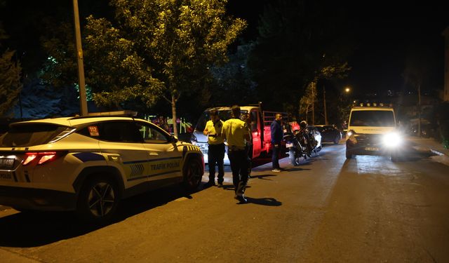 Polisten kaçarken kaza yapan sürücü, yaya olarak izini kaybettirdi