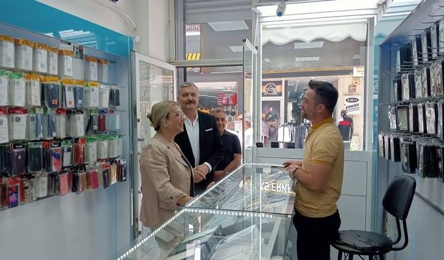 MHP heyeti sahada esnafları dinledi