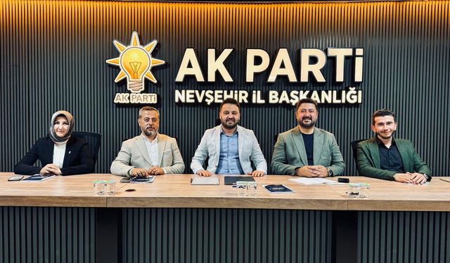 AK Parti teşkilatı yol haritasını istişare etti