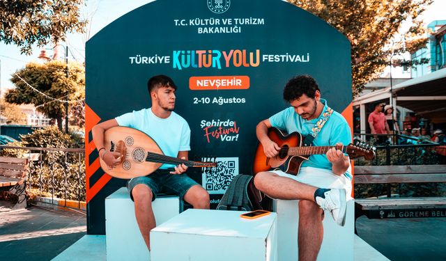 Festivalin beşinci gününde binlerce kişi etkinliklerde buluştu