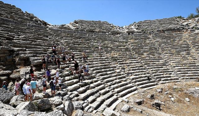 Antalya’nın mini Kapadokya’sı büyük ilgi görüyor
