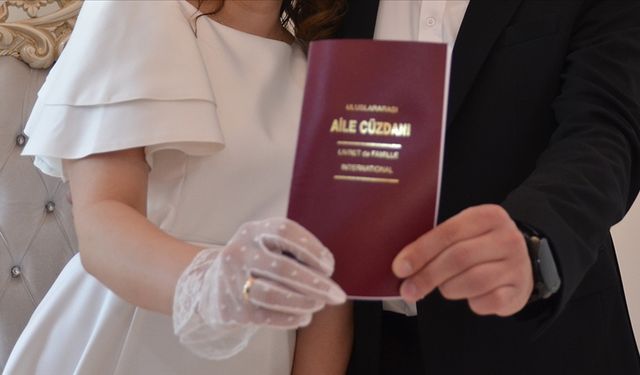 Evlenecek gençlere indirim desteği sağlayan firmalar artıyor