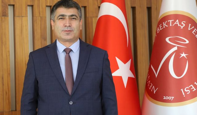 Rektör Aktekin sınava girecek adaylara başarı diledi