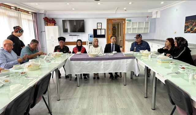 "Gazilerimiz, milletimizin onur nişanesidir”