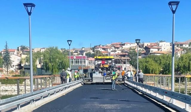 Tarihi Taşköprü’nün trafiğe kapalı kalma süresi uzadı