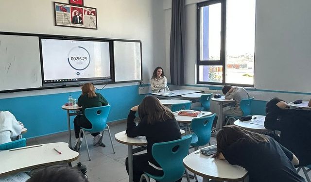 8.sınıf öğrencileri sınavlara hazırlanıyor