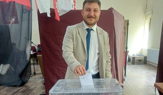 CHP Avanos İlçe Başkanı Salih Fırat Uzel oldu