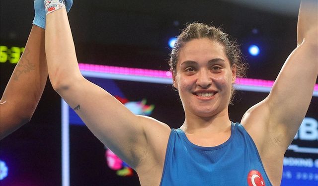 Milli boksör Büşra Işıldar, dünya ikincisi oldu