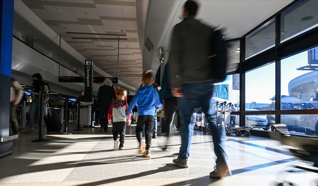 Resmi Gazete’de yayımlandı: Yurt dışı çıkış harcına dev zam