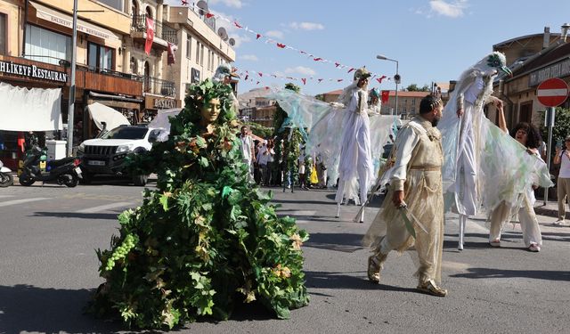 Ürgüp’te Bağ Bozumu Festivali coşkusu