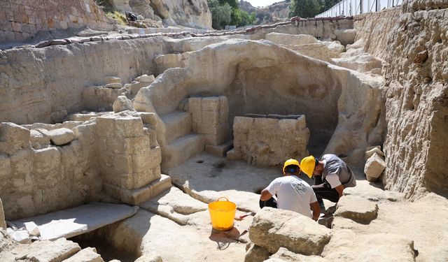 Kapadokya’da 1500 yıllık nekropol bulundu