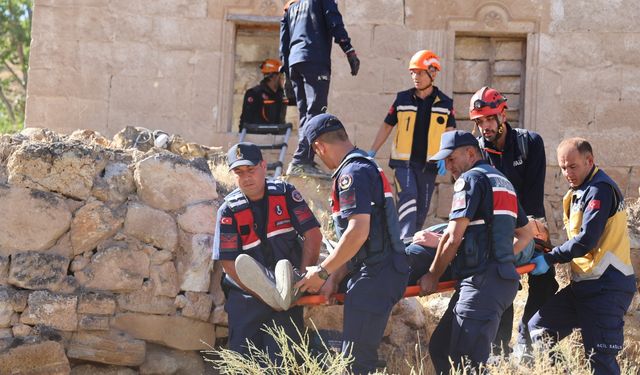 Ürgüp’te enkaz altında kalan kişiler kurtarıldı