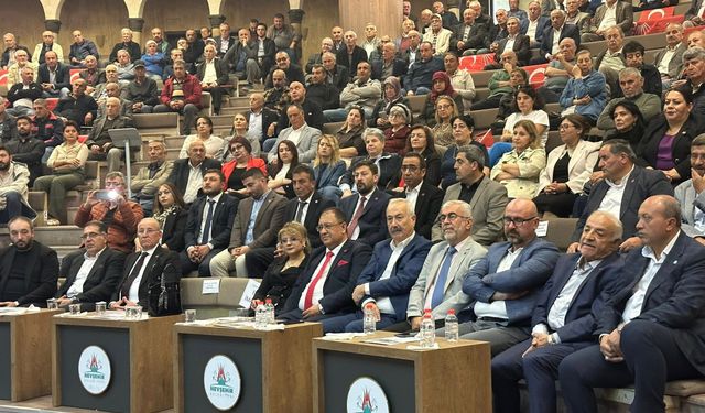 CHP'de Bülent Yumuş güven tazeledi